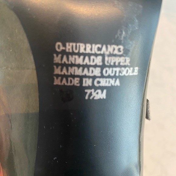 Nine West Patented Leather Heels - Picture 5 of 6